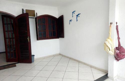 Casa Espaçosa 3 Quartos Sala Cozinha e Churrasqueira - Foto 5