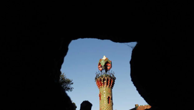 Photo of the tower from one of the grottoes