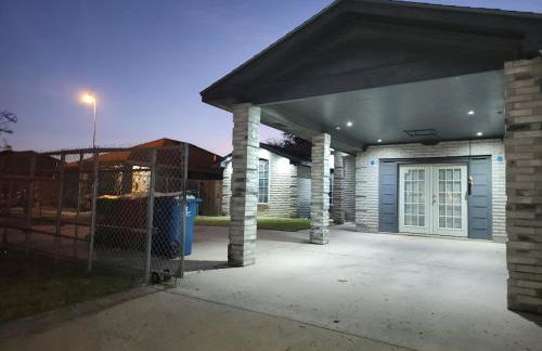 Home close to spacex, starbase and airport - Foto 37