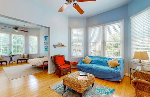 Under the Avenue - Foto 9