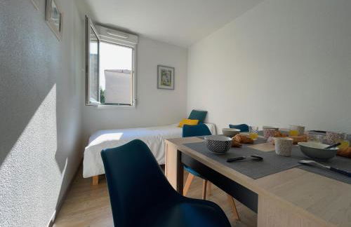 Tout Inclus - Plein Centre - Netflix - Moontown - Foto 19