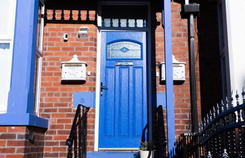 Modern 1 Bedroom Apartment Free Parking WiFi Near City Centre - Photo 2