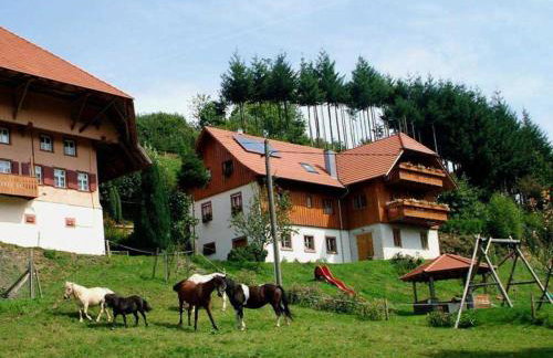 Schwoererhof - Photo 1