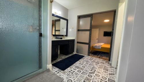 The Blue Belle of Winston-Salem - Foto 4, Shower