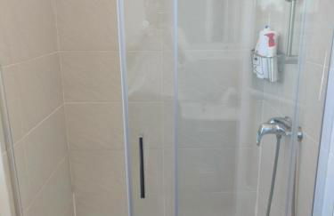 Rua Nova Apartment 28, 3 Dormitorios, WIFI, PS4 y Netflix, a 200m Catedral - Foto 65