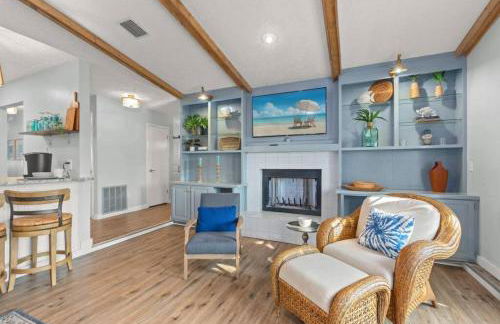 Fanta Sea - Private Seasonal Hot Tub, Game Room, Walk to Beach, Pets OK, & More! - Foto 55