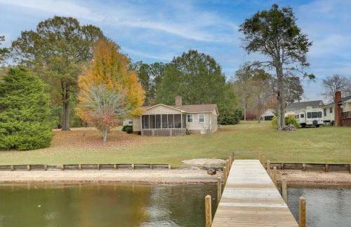 Lakefront House with Boat Ramp, Dock and Sunset Views! - Foto 1