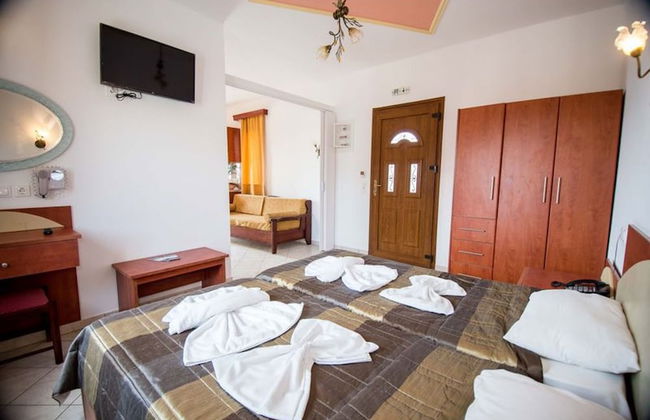 A Spacious and Bright Studio With Balcony - Foto 3