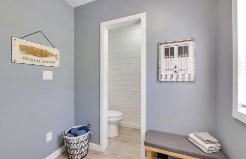 Walk to Lake Nautical Akron Cottage with Deck! - Foto 19