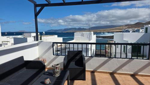 Gran terraza con muy bonitas vistas - Foto 3