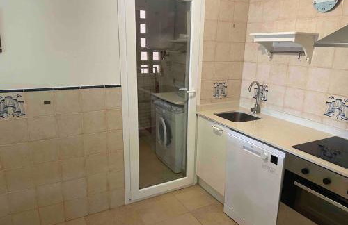 Apartamento con piscina y terraza muy cerca de la playa - Foto 21