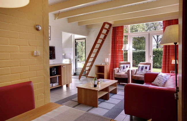 Cozy Holiday Home with Bubble Bath near Zwolle - Foto 9