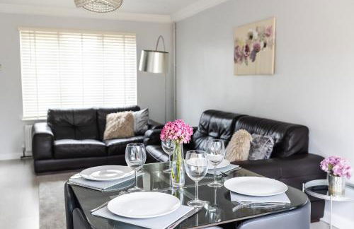 Lovely House in Welwyn with Garden and Off road parking - Foto 13