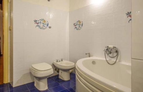 Cozy Apartment In Castell'anselmo - Foto 22