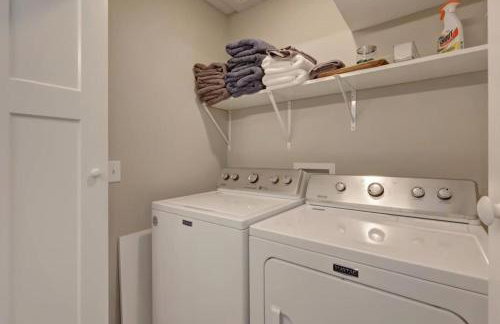 Fall Festivities - 4BR Home by IU Stadium Bloomington Bliss - Foto 91