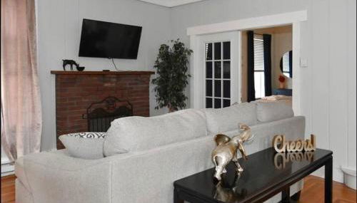 Walk to State park, 6bed,Hot tub & Game room - Foto 4, Game Room