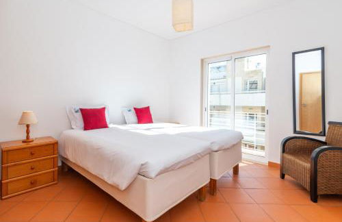 Terra Estreita by Algartur - 5 mins Downtown - Pool & Balcony - Foto 6