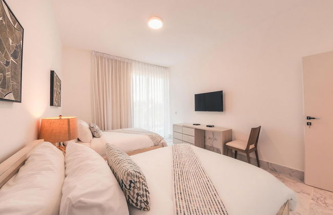 3br-penthouse w Jacuzzi Incl at Lake View - Foto 22