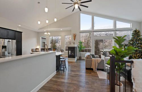 Cozy Private Hot tub, Luxe Views! Shiloh&Harmony - Foto 29