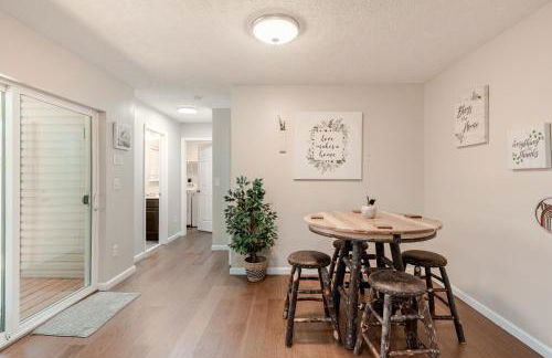 The Hangout Haven - Theater, Hot tub, Pickleball, Ping pong, Firepit - Foto 47