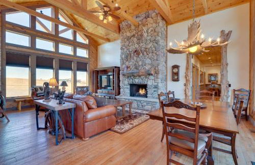 Free Spirit Ranch with Hot Tub and Mountain Views - Foto 5