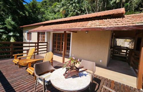 Casa da Colina-Comary Piscina, Sauna e Sinuca - Foto 8