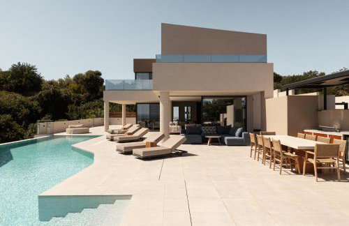 Aerial Villa - Award Winning Luxury Retreat - Foto 15