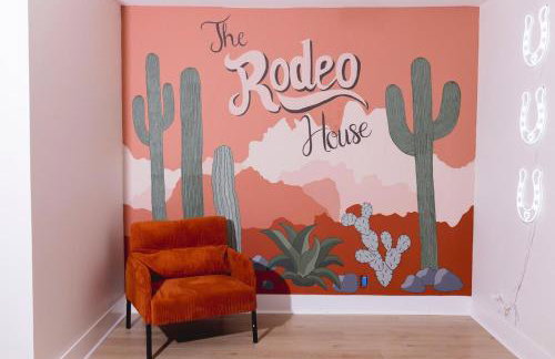 The Rodeo House - Near Rodeo Arena - Photo 1