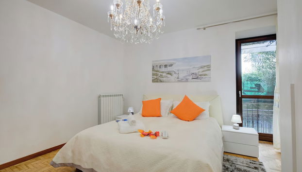 Camelia - Historical Center Near Lake - Foto 3, Habitación