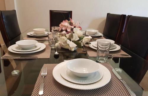 Davenport 4 Beds Sleeps 8 with Pool Gym & Spa - Foto 3