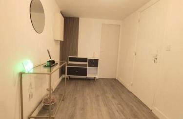 T2 cosy et calme avec terrasse - Foto 3