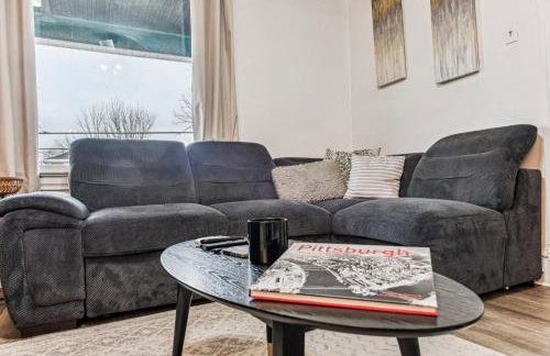 Modern Family Friendly Home 3 Bedroom Great Location - Foto 8