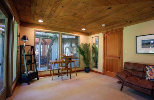 Bridle Trails Treehouse - Foto 9