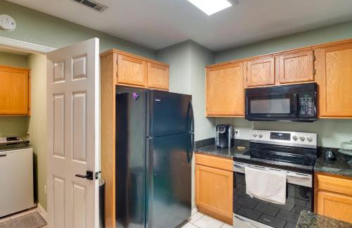 Charming Arkansas Retreat with Deck, Near Downtown! - Foto 6