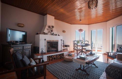 Apartamento Charmoso no Funchal, com grande Jardim e Vista Esplêndida - Foto 4