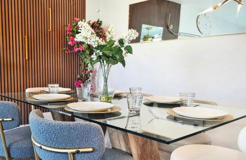 Luxe Desert Oasis, Pool, Hidden Speakeasy Room! - Foto 43