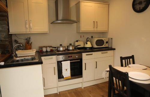 The Cosy Cottage Retreat! Perfect for Contractors, Relocators, Getaway - Foto 17