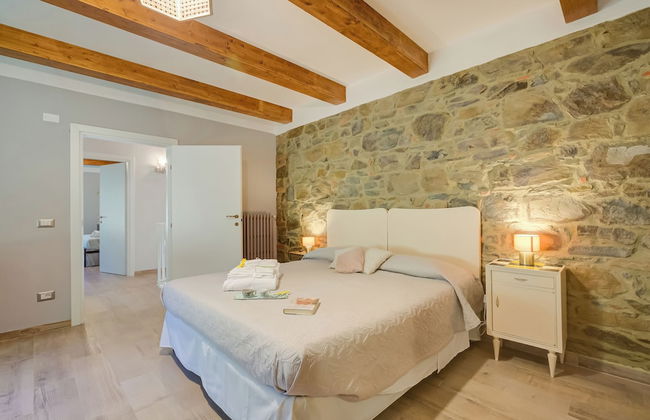 Relaxing Margherita Home Private Garden - Photo 16