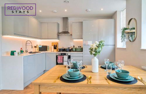 Brand New Premium Serviced Apartments, Free Parking, High-Speed WiFi By Redwood Stays - Foto 68