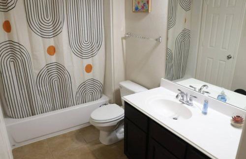 Media Room Pool Table Office Room Kitchen - Foto 26