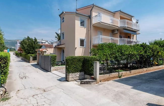 Apartment in Kastel Near the Sea - Foto 1