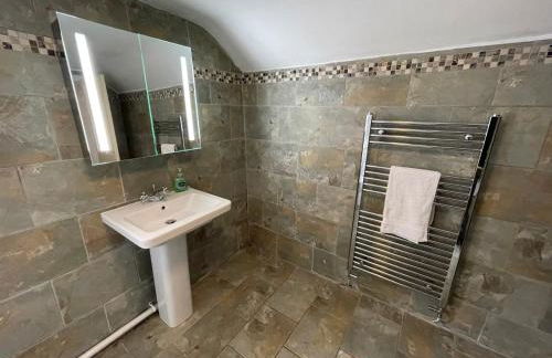 Cheerful 2 Bedroom Townhouse with Cinema Loft - Foto 24