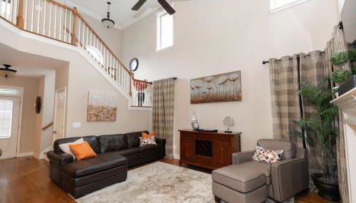 World Cup Stay Near Six Flags & Downtown - Foto 1