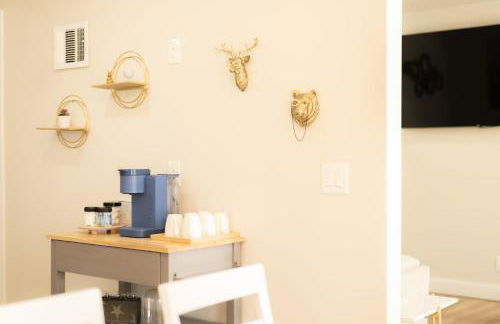 Work, Rest and Gather - Spacious 3BR with Modern Charm - Foto 23