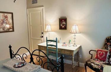 UNIQUE SPANISH HACIENDA HOUSE with POOL VINTAGE 1948 EUROPEAN ANTIQUES ETHNIC ART - Photo 39