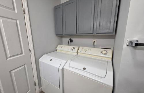 The Magic City Apt 2BR Cozy Birmingham Stay - Foto 12