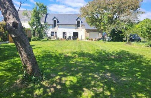 Maison de pêcheur restaurée 2022 à 800 m de la plage, GR34 - Foto 2