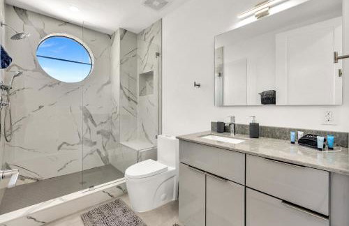 Ocean Wave Deluxe Brand New Apartments - Foto 77