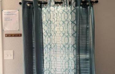 Serene 4 BR Home Near Weatherford-19 Minute Drive - Foto 25