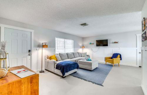 2 Mi to Three Sisters Springs Home with Patio - Foto 4